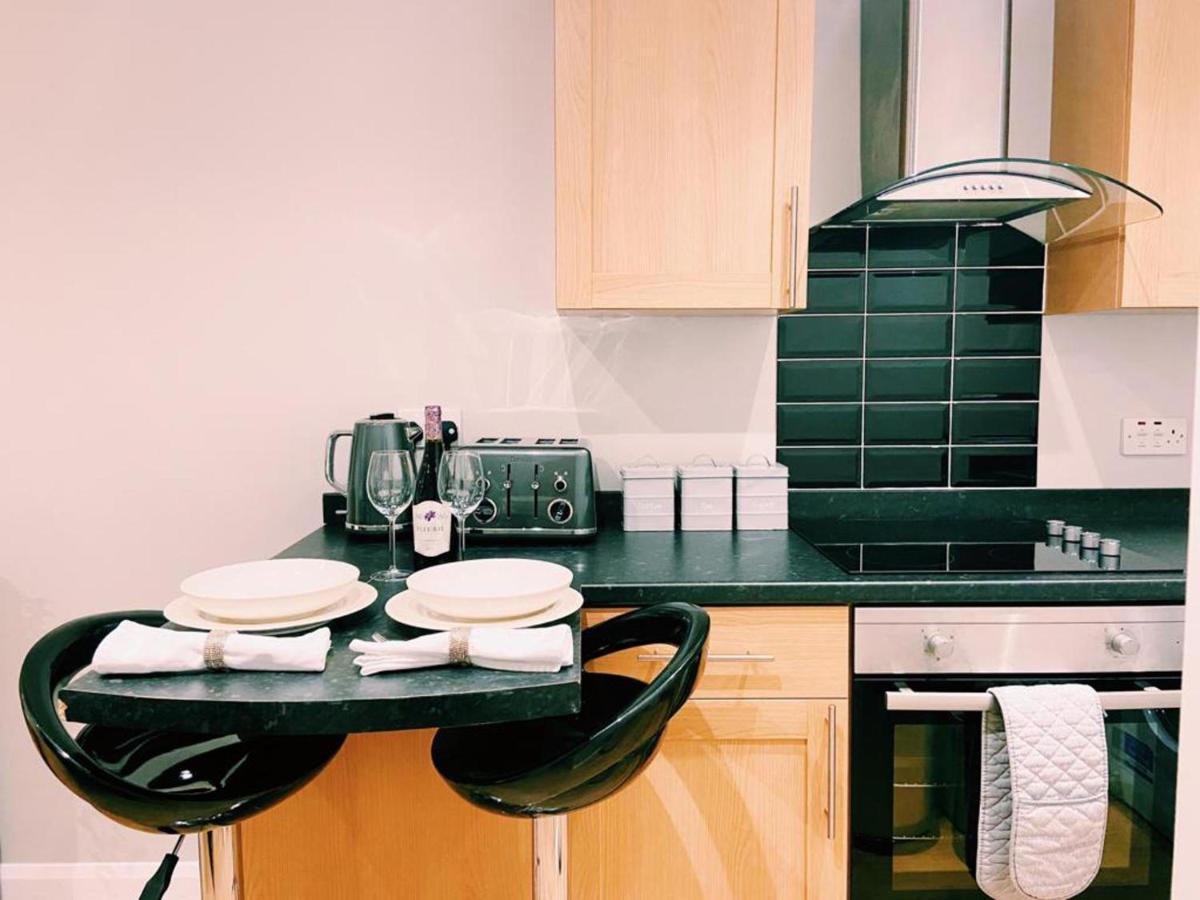 Beautiful 1-bed In Apartamento